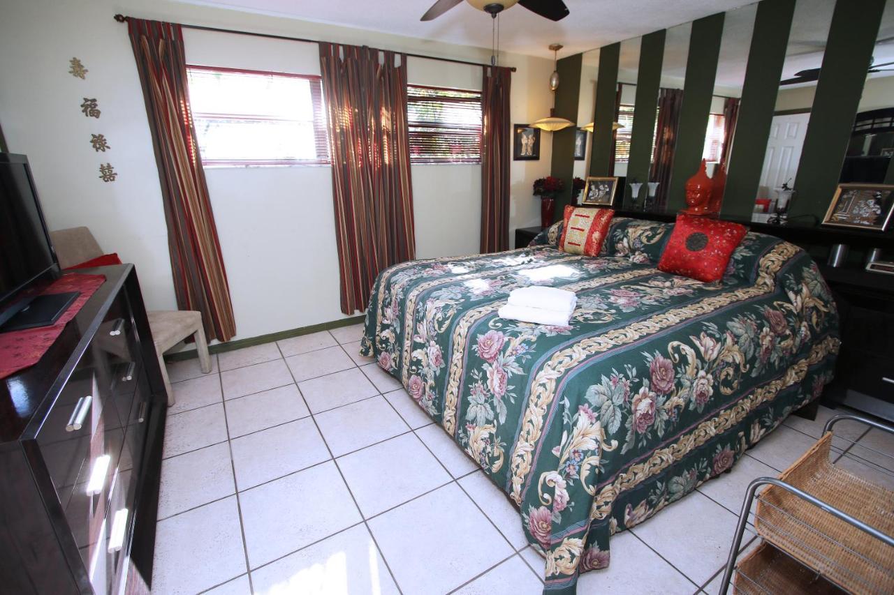 Affordable Beach Condos - One Bedroom Dlx Condos St. Pete Beach Exterior foto